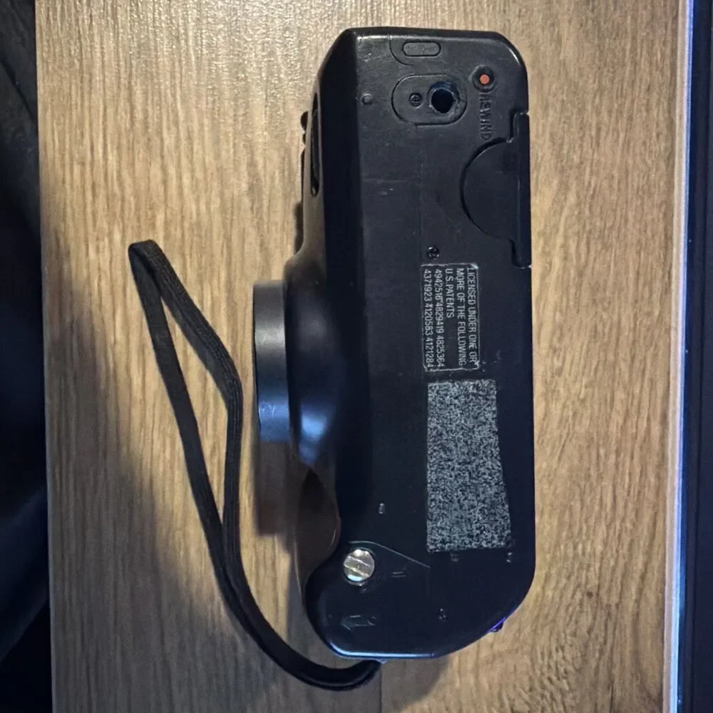 Vivitar Series 1 ZM80 35mm Film Point and Shoot Camera Black Tested
